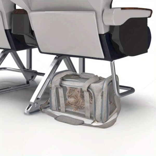 Pet Travel Carrier - Image 6